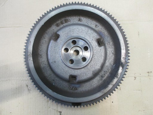 HYUNDAI COUPE II 1.6 01-08 МАХОВИК