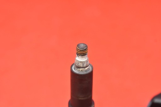Motor des Scheibenwischers heck 287108228R DACIA DUSTER 2 II 17-21