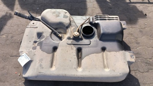 tank RENAULT TRAFIC II