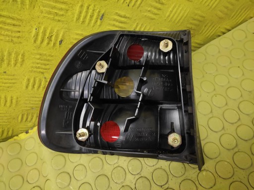 VOLVO V70 light left rear part