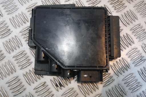 A1675405535 - Блок запобіжників MERCEDES W167 A2225407629