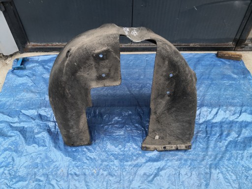 TESLA S ЗАДНЯ КОЛІСНА АРКА ПРАВА ЗАДНЯ