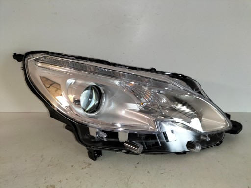 light front reflektor right PEUGEOT 2008 13-16
