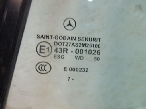 MERCEDES CLK W209 window bodywork rear part left