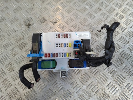 68236670AE - Jeep Cherokee KL 2014-2023 2.0 CRD Комфорт модуль