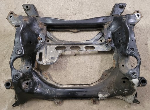 FD4, FD4 - Mercedes w204 коляска салазки передняя люлька w204 w212 4 matic a2126280457