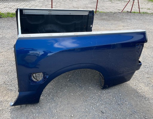 Paka gearbox zabudowa fender Nissan Titan 2016