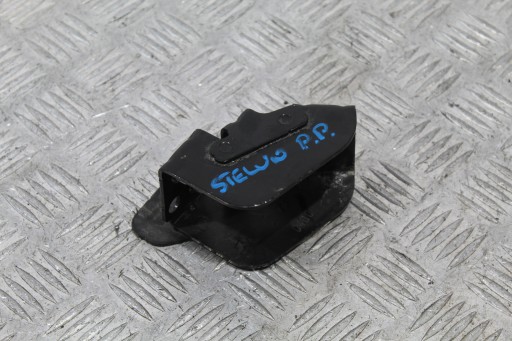 SUPPORT PLAQUE RADIATEUR DROITE AVANT STELVIO
