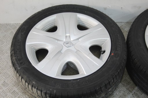 wheels discs tyres 195/55 R16 RENAULT CLIO IV