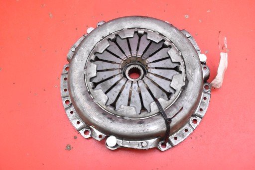 Embrayage Disque de pression HDC-75 KIA CEED 1 et 1.6 16V 122 KM 07-10