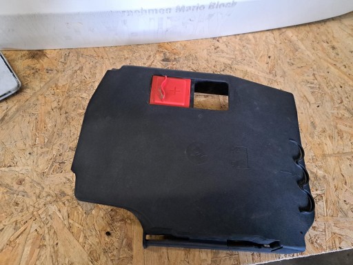 2475400025 - MERCEDES w247 w177 кришка акумулятора W118