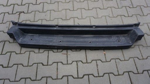 VW CRAFTER II - STOPIEN stražnji prag