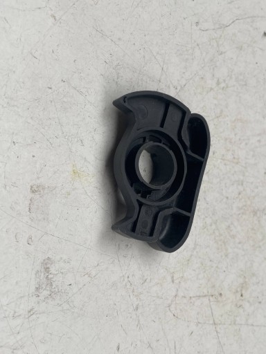 AUDI VAG OE UCHO supports OEM 4K8857799 !J