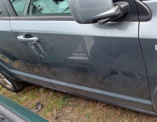 Journey freemont 06-20r дверь прямо перед