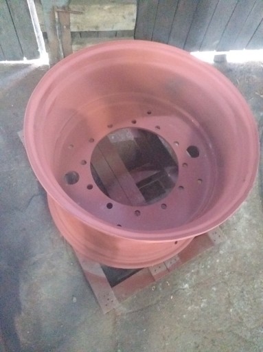 Обід передній J18 R28 12 штифтів Claas AXION 830 15R