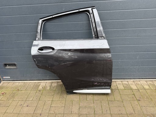 BMW X4 G02 door right rear part right rear.
