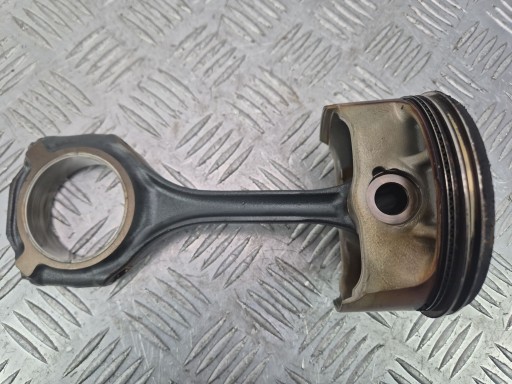 Kolbe mit pleuelstange pleuel M273 Mercedes E500 W212 098106 273.970