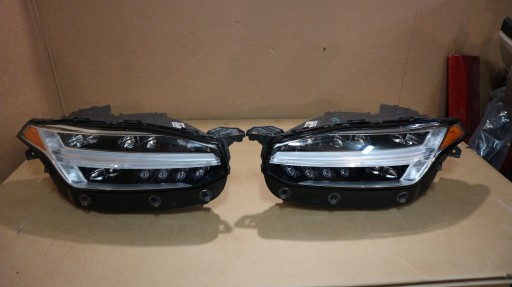 31656986 - Повні світлодіодні світильники для Volvo XC90 США !!