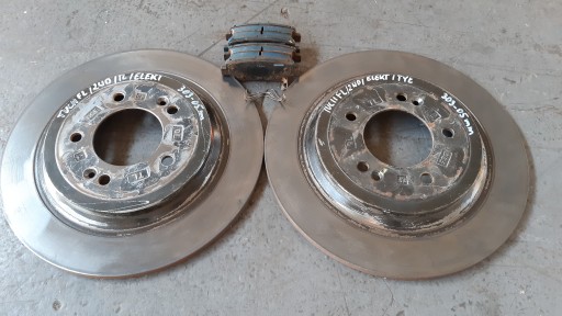 58411D3700 58411D7700 - HYUNDAI TUCSON II 2015-ДИСКИ ЗАДНІ КОЛОДКИ