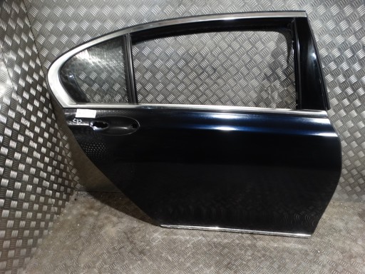 7479058 E23 - Ідеальна задня дверцята права bmw g12 1