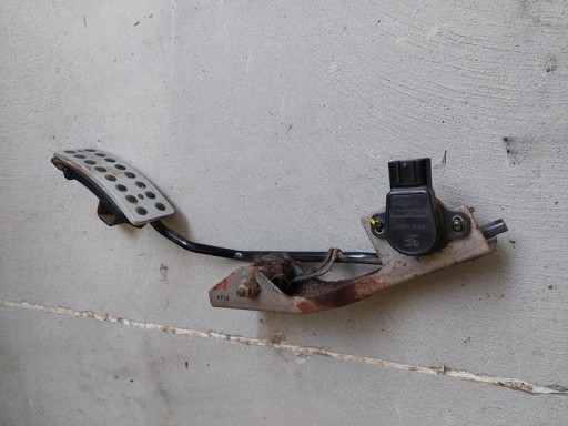 X-TRAIL T-30 ПОТЕНЦІОМЕТР ГАЗУ 18919 AM810