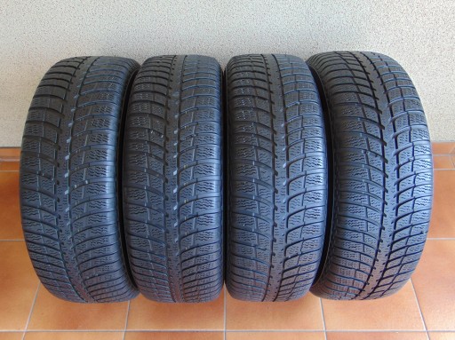 ЗИМНИЕ ШИНЫ 215/65 R16 KUMHO I'ZEN KW23 КОМПЛЕКТ.