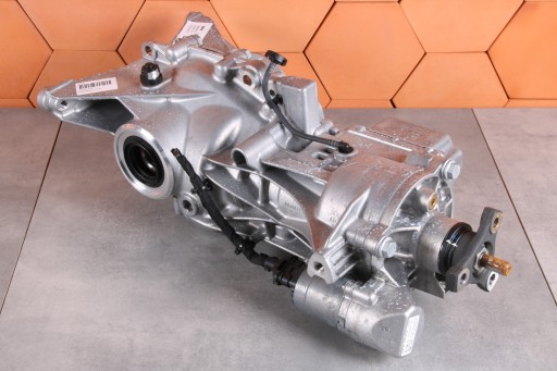 BMW F70 F74 U06 X1 U11 X2 U10 differential rear differential diff 8839657 88 km !!