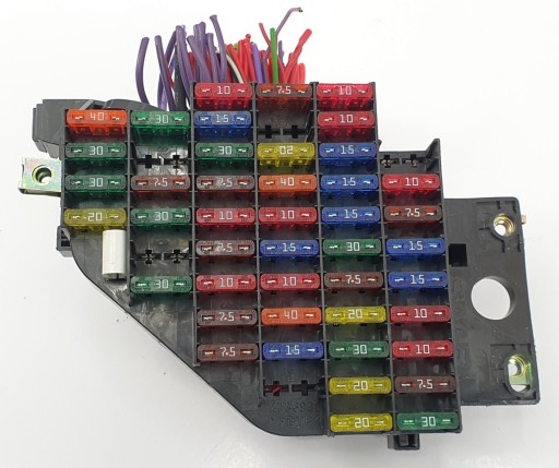 Блок предохранителей saab 9-5 95 4736930