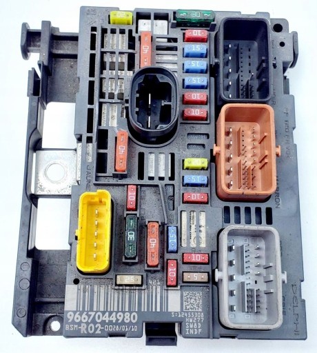 БЛОК ЗАПОБІЖНИКІВ 9667044980 PEUGEOT CITROEN