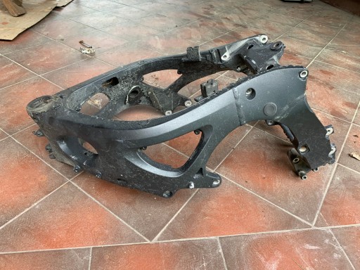 5SLM-RJ095 - Yamaha R6 5SL 03-05 рама 2005 rj095 airbox запчастини