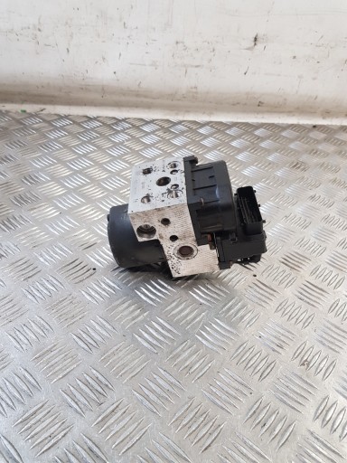 Pompe ABS 8E0614111 0265216411 VW PASSAT B5