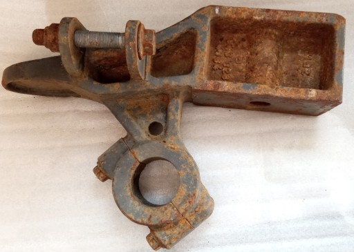 A9433234684 - Крепление кронштейна стабилизатора mercedes axor (л)