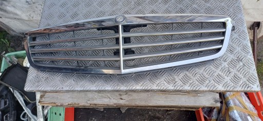 MERCEDES W204 maska maska chladiča