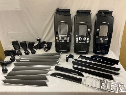 4G1000000 - Декоры CARBON AUDI A6 RS6 C6