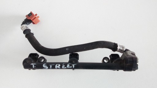 TRIUMPH STREET TRIPLE литье под давлением