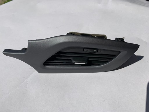OPEL CORSA E mřížka klími levá 13428772