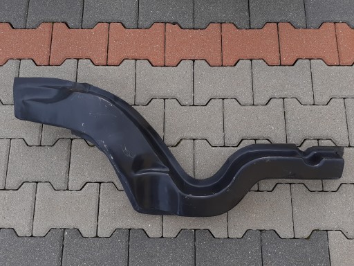 P13165 2 - MERCEDES W114 / W115 лонжерон рамы левый задний