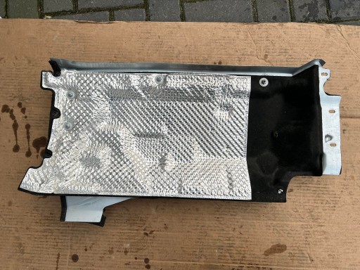 K8D2-10B812-AC - Теплозащитный экран LAND ROVER EVOQUE II L551