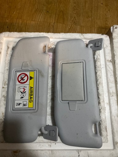 2021 - PEUGEOT 208 II КОЗИРОК СОНЯШНИК ЛІВИЙ ПРАВИЙ