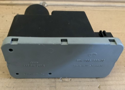 4A0862257K, - Насос центрального замка audi a4 a6 80 oe 4a0862257k