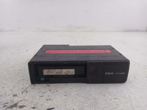 BMW E39 E38 E46 E53 cserélö PLYT CD 8361584