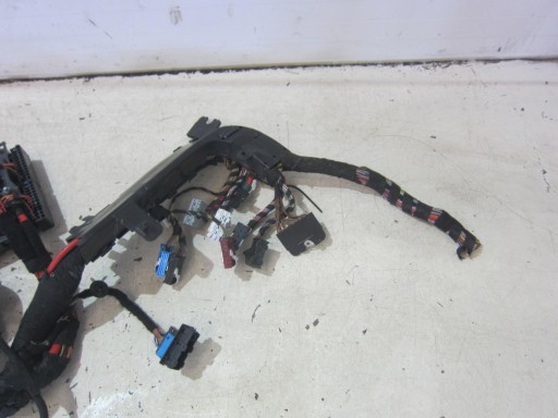 BMW X1 F48 USA bundle KOSTKI lights LED right front wiring 6821872