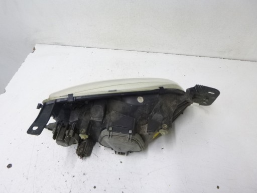 light front Ford Fiesta IV 4 Lift 2001r.
