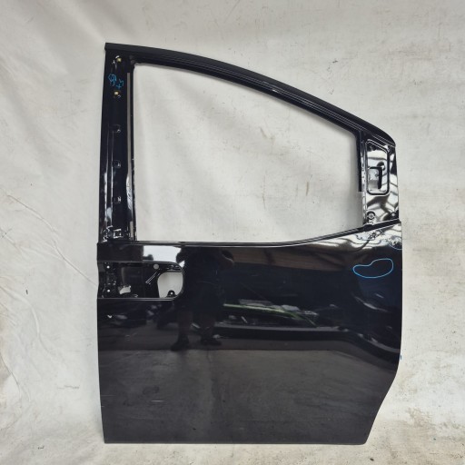 HYUNDAI STARIA 22- door front front right