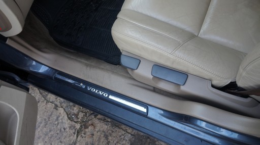 VOLVO S80 накладка на порог левая передняя левая планка