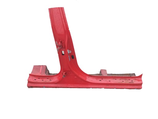 2017ROK - KIA CEED РАМА СТОЙКА ПРАВАЯ 2017ГОД 5D H/B FD