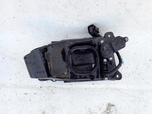 VW PASSAT B8 GTE LIFT 19- KLAPKA Adapter, Stecker LADOWANIA