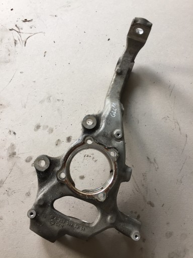 MERCEDES GLC кроссовер правый передний A2533320201