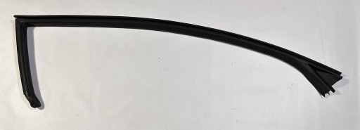 gasket upper windows front front right Maserati GranTurismo 2008+
