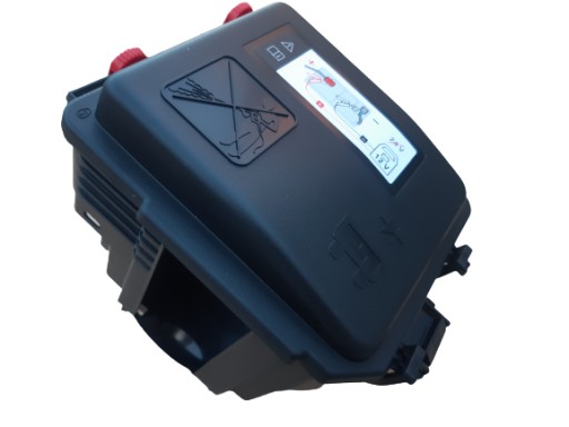 9824510680 9826717980 - PEUGEOT 208 БЛОК ПРЕДОХРАНИТЕЛЕЙ НОВЫЙ КОРПУС